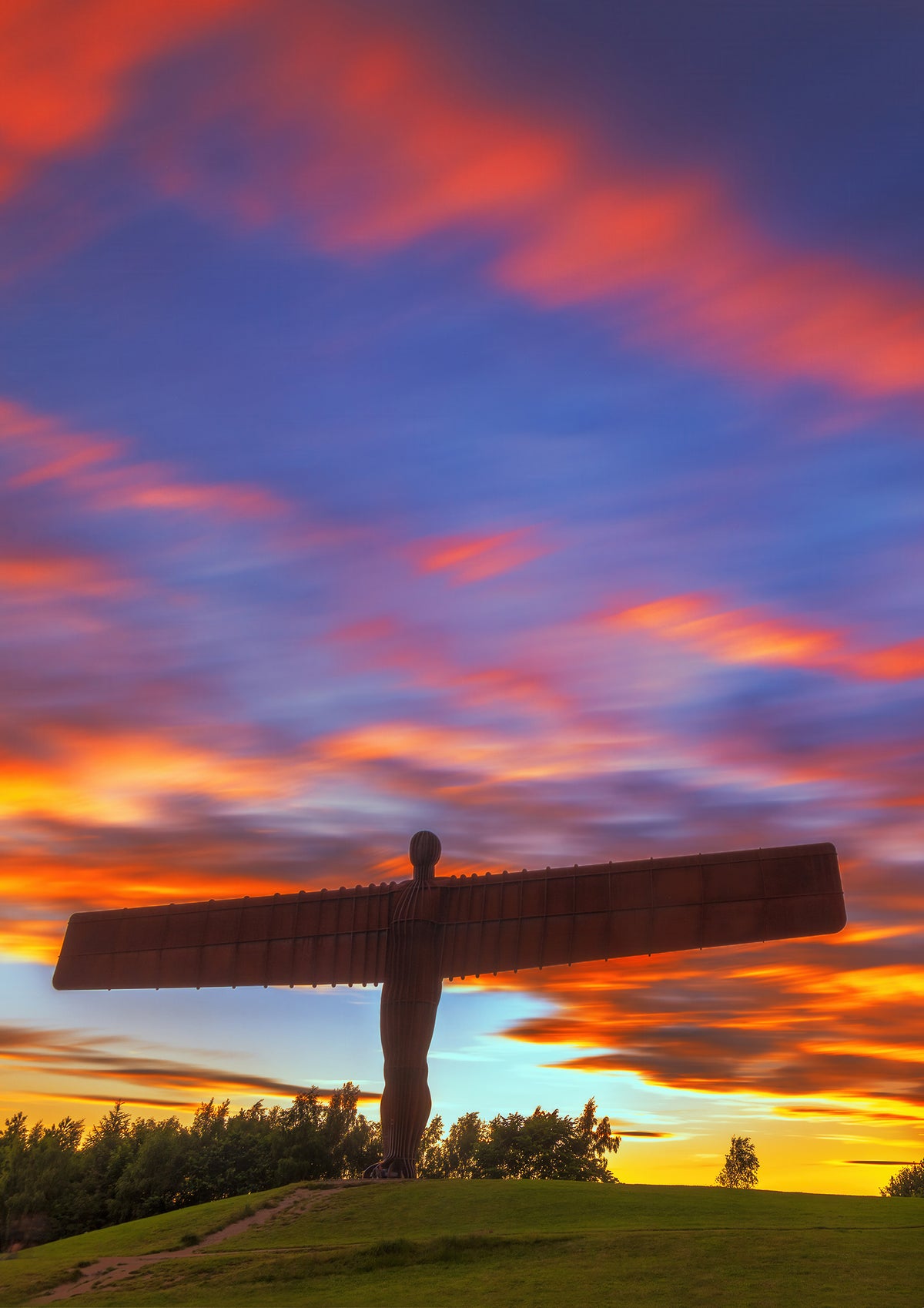 A colourful long exposure sunset at the Angel of the North.