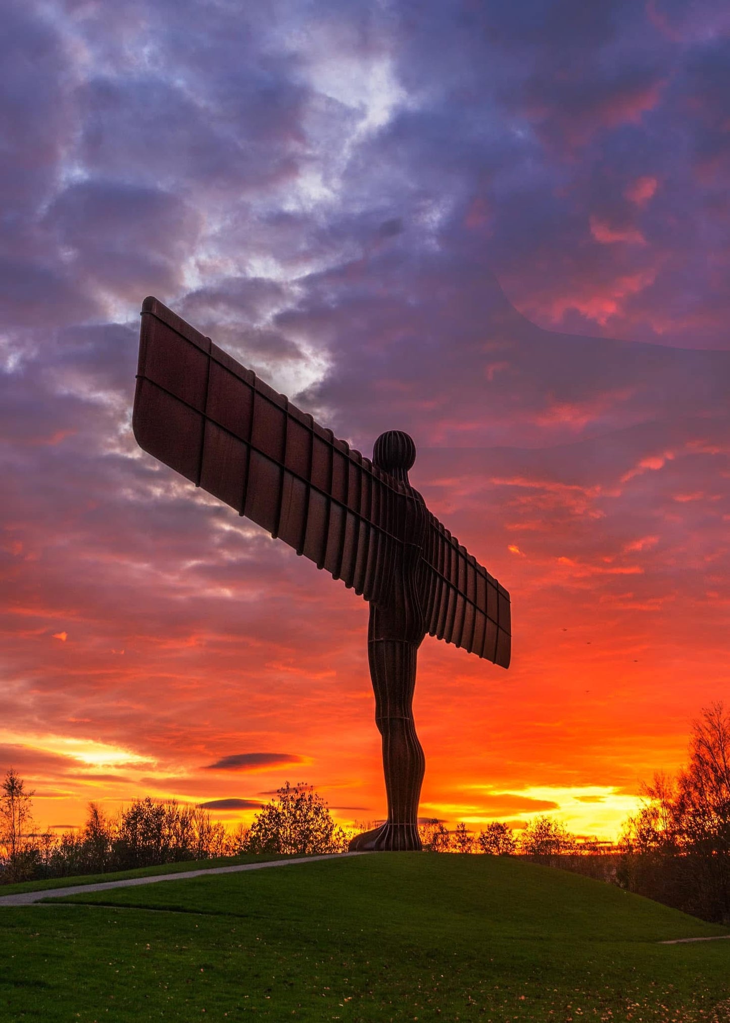 A splendid Angel of the North Sunset.