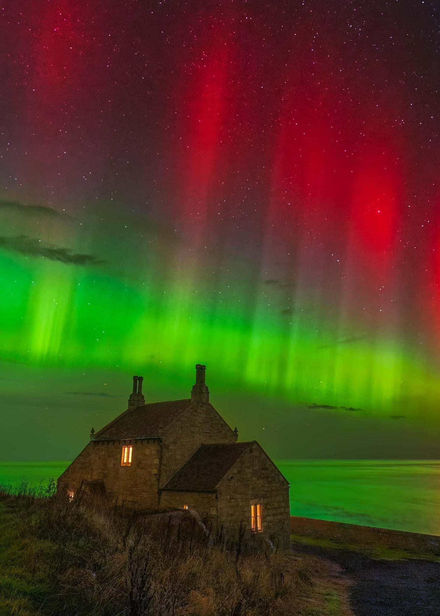 Beautiful Aurora at Howick Bath House.