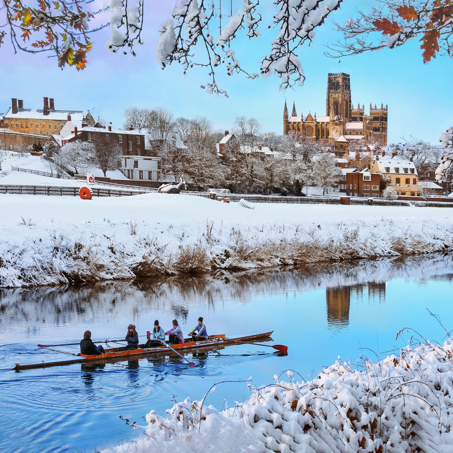 Durham Rowers braving the cold.