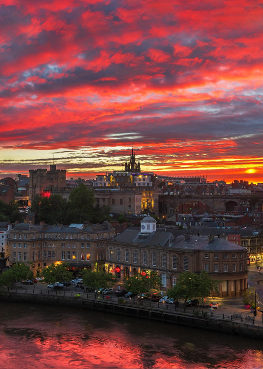 Stunning sunset over Castle Keep