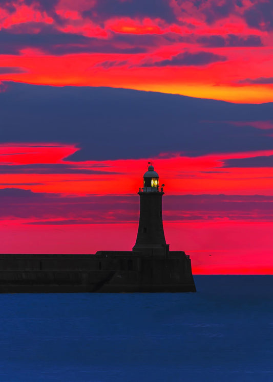 Beautiful early morning colours over Tynemouth Lighthouse.