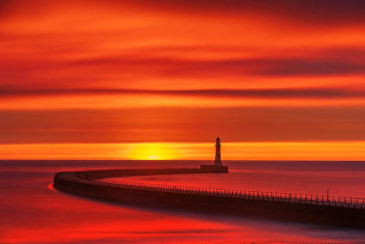 Amazing glowing Roker Sunrise