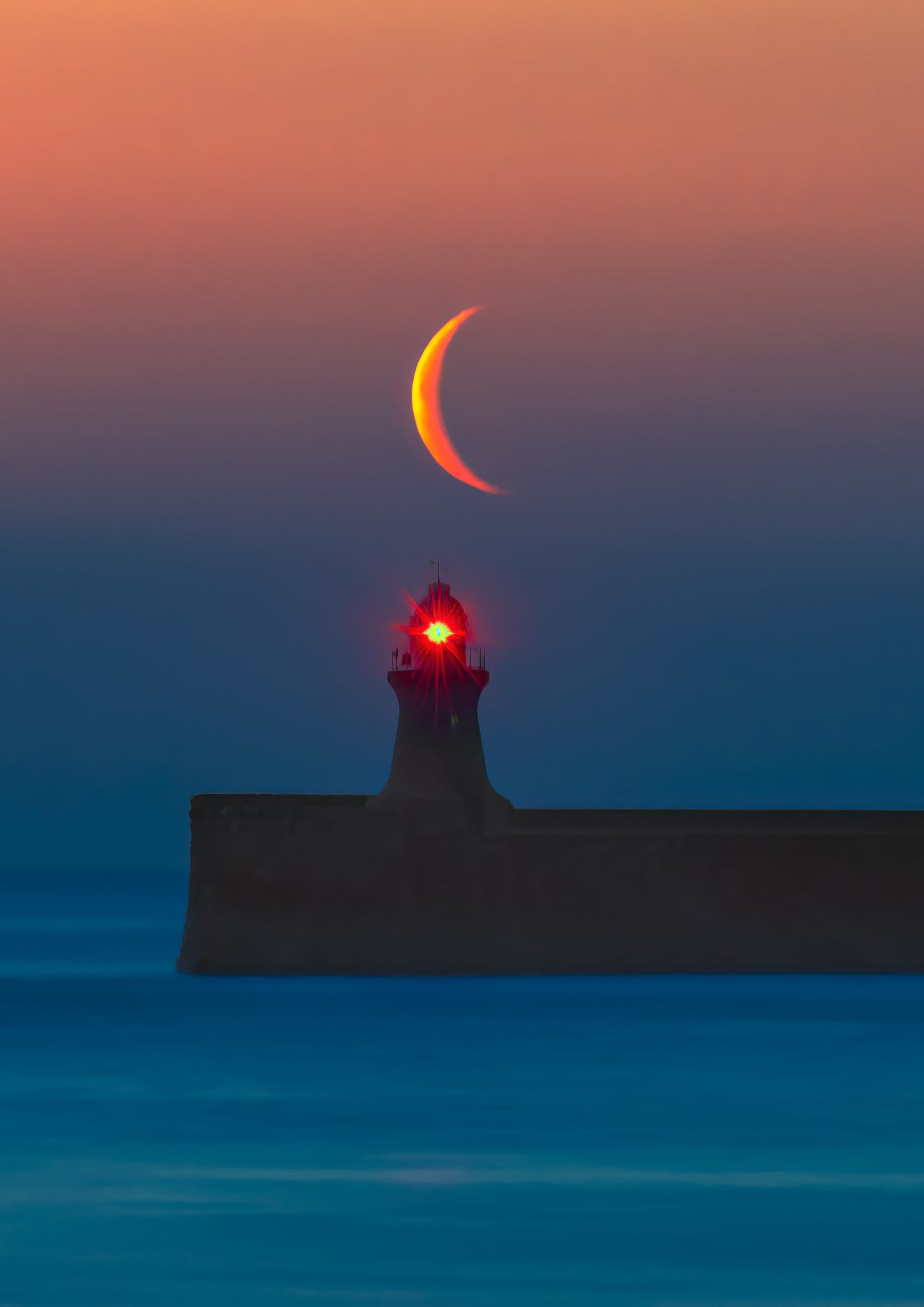 Beautiful Crescent moon over South Shields Lighthouse.
