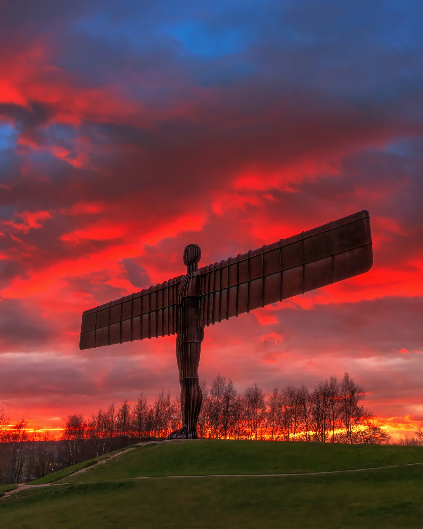 Beautiful red Angel sunset.