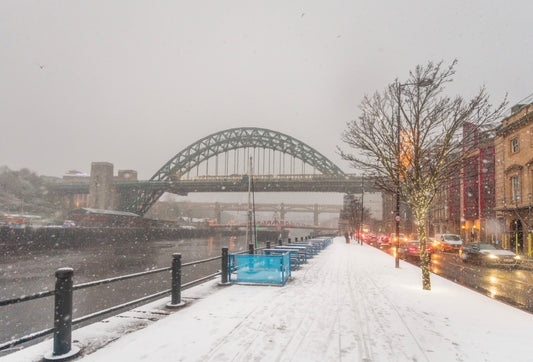 A snowy morning on Newcastle Quayside.