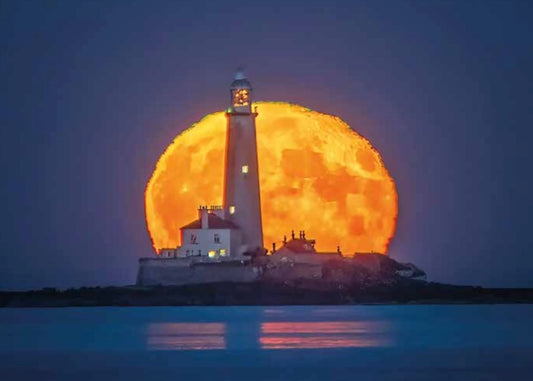 Moonrise at St. Mary’s Lighthouse.
