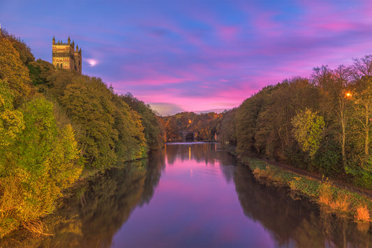Pink skies over the river wear