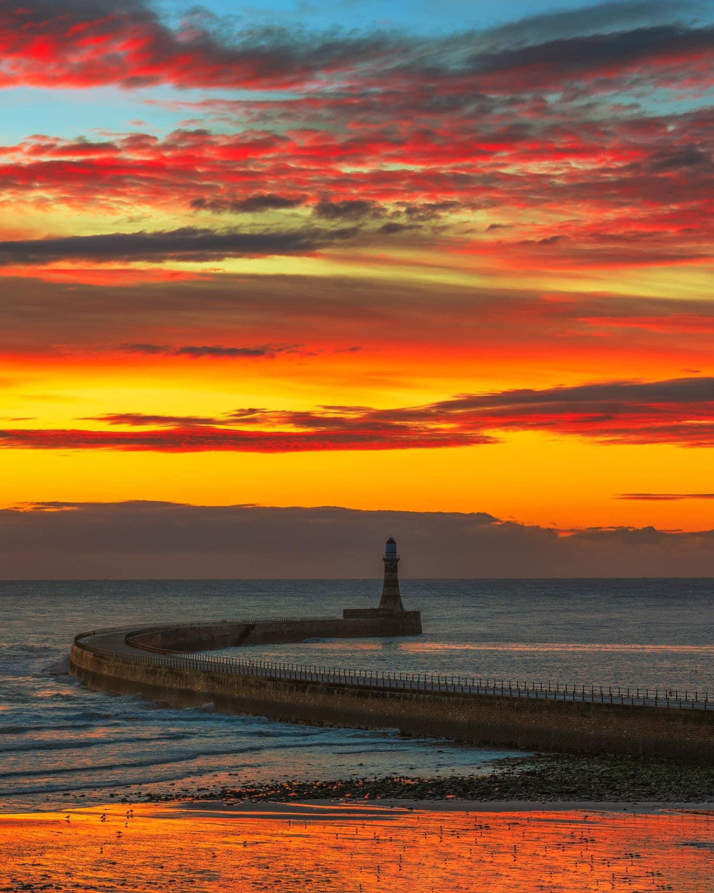 Vibrant Roker sunrise colours