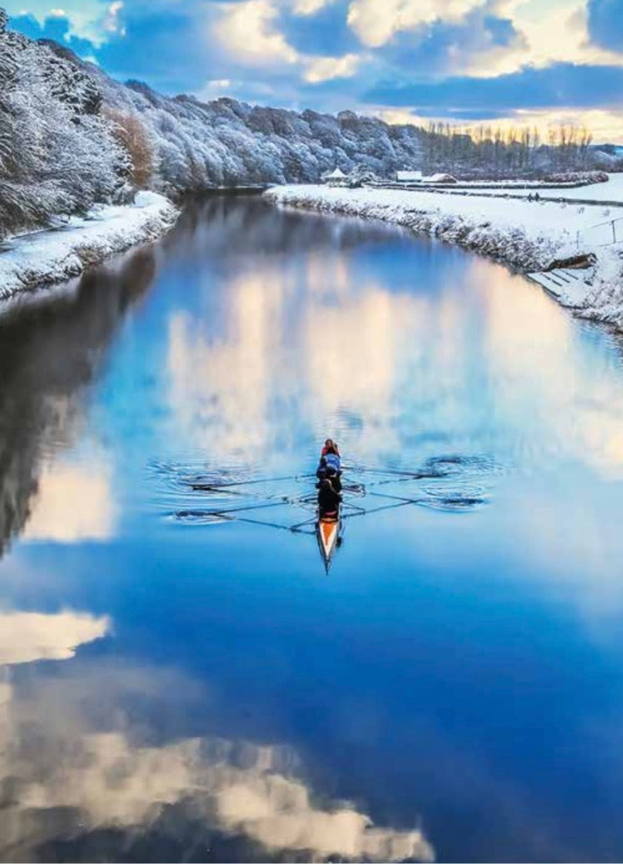 Rowers Braving the Snow in Durham.