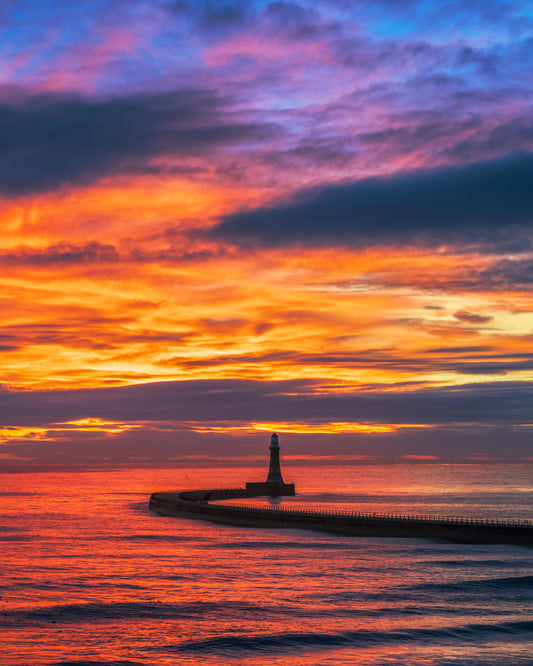 Beautiful sunrise colours at Roker Beach