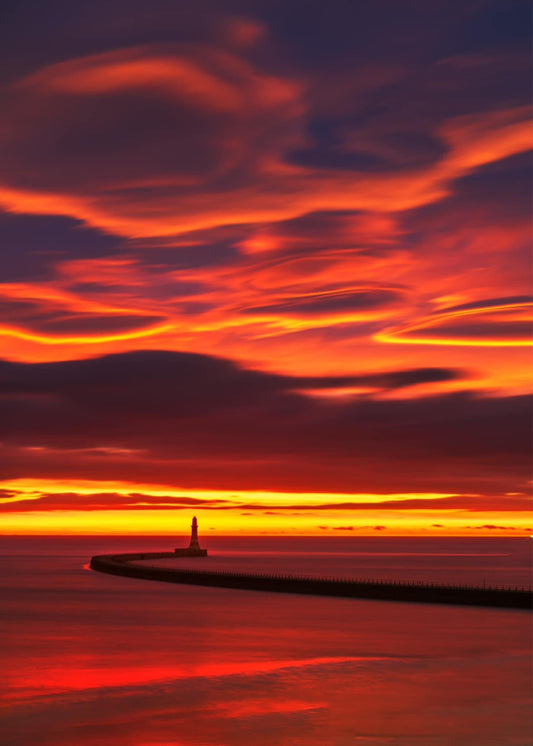 Incredible mountain wave clouds at Roker.