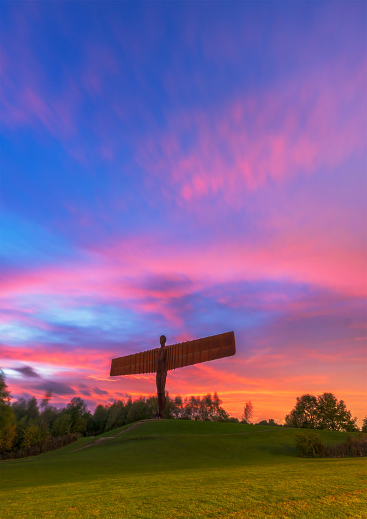 Twilight shot of the Angel of the North.